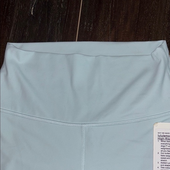 lululemon athletica High Waist Align Blue Shorts Sz 6 NWT - Picture 3 of 5